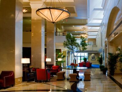 Sheraton Pentagon Hotel 3*