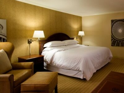 Sheraton Pentagon 3*