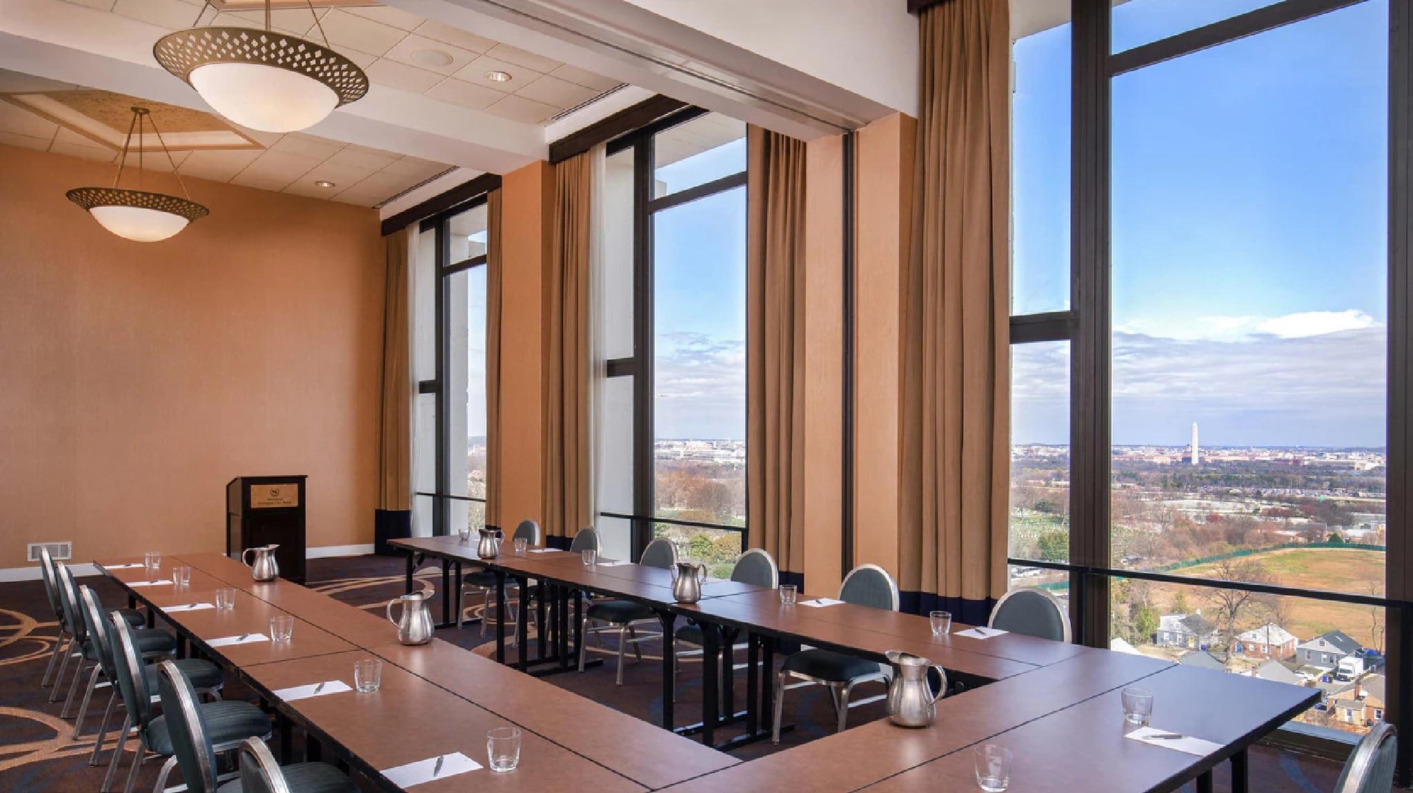 Sheraton Pentagon 3* Arlington