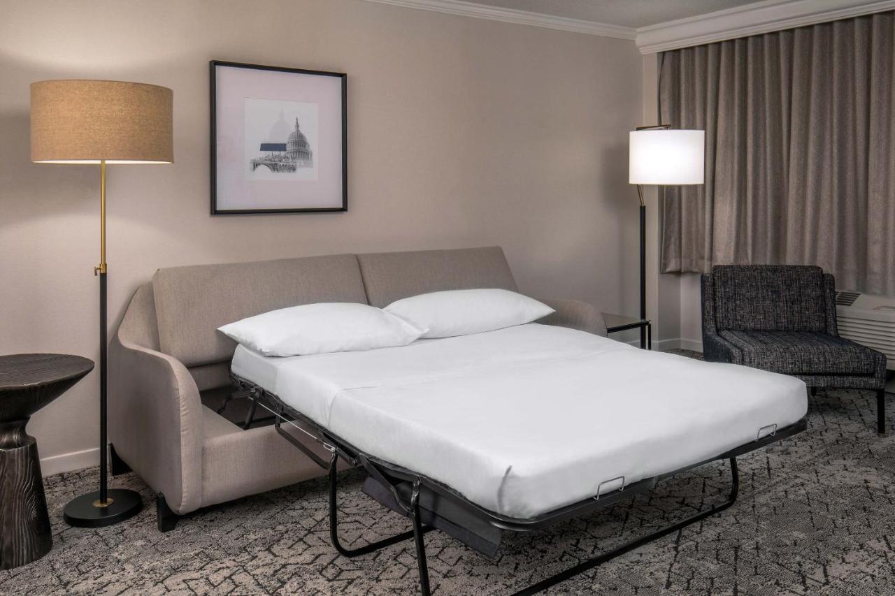 Sheraton Pentagon Hotel