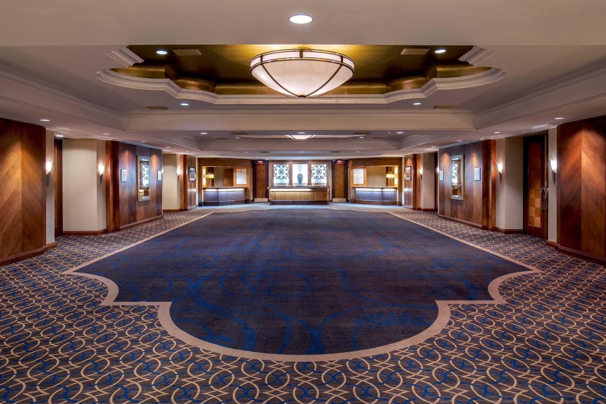 Sheraton Pentagon Hotel